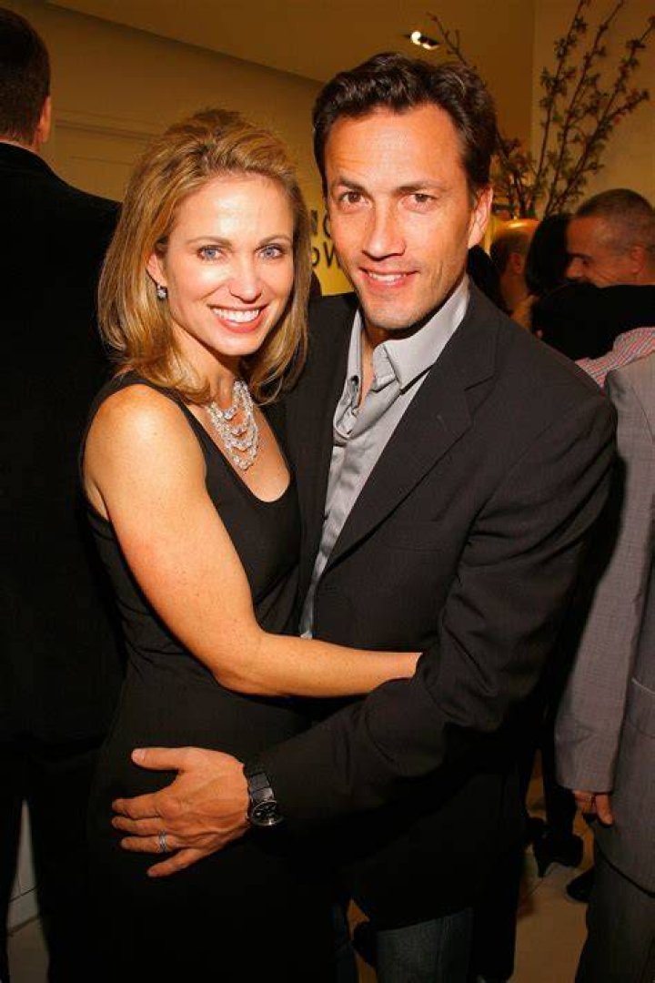Andrew Shue, Amy Robach's Husband