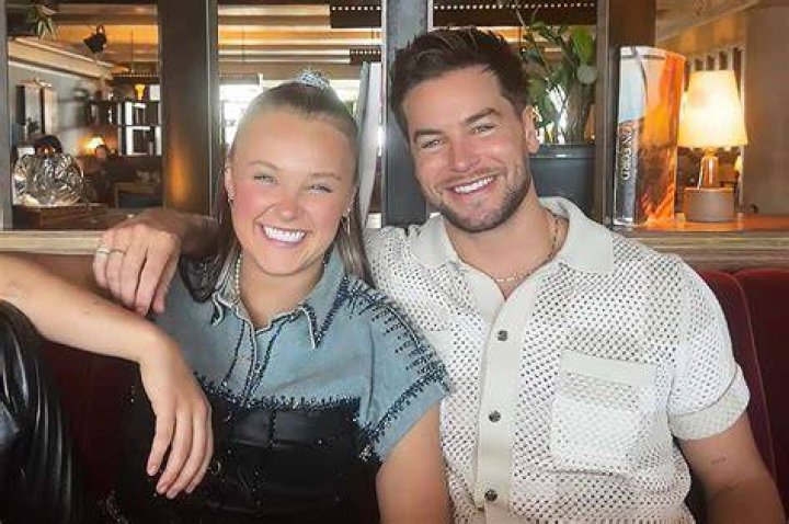 Chris Adams’s Girlfriend: Who is Chris Adams Dating?