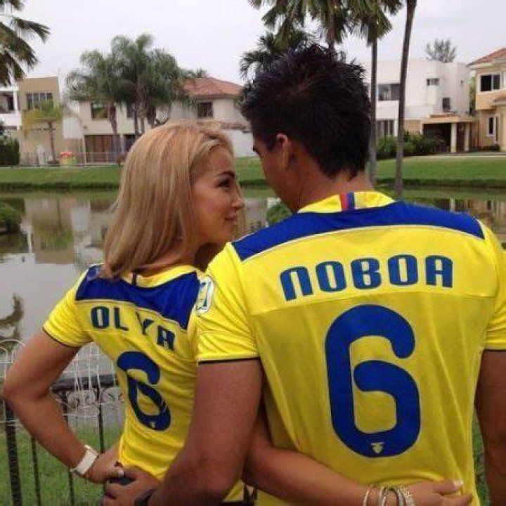 Olya Romanova, Christian Noboa's Wife