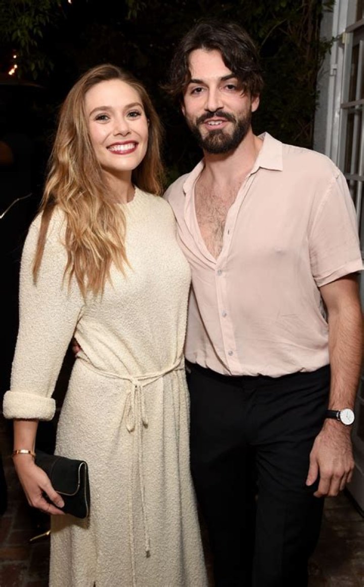 Robbie Arnett, Elizabeth Olsen's Boyfriend
