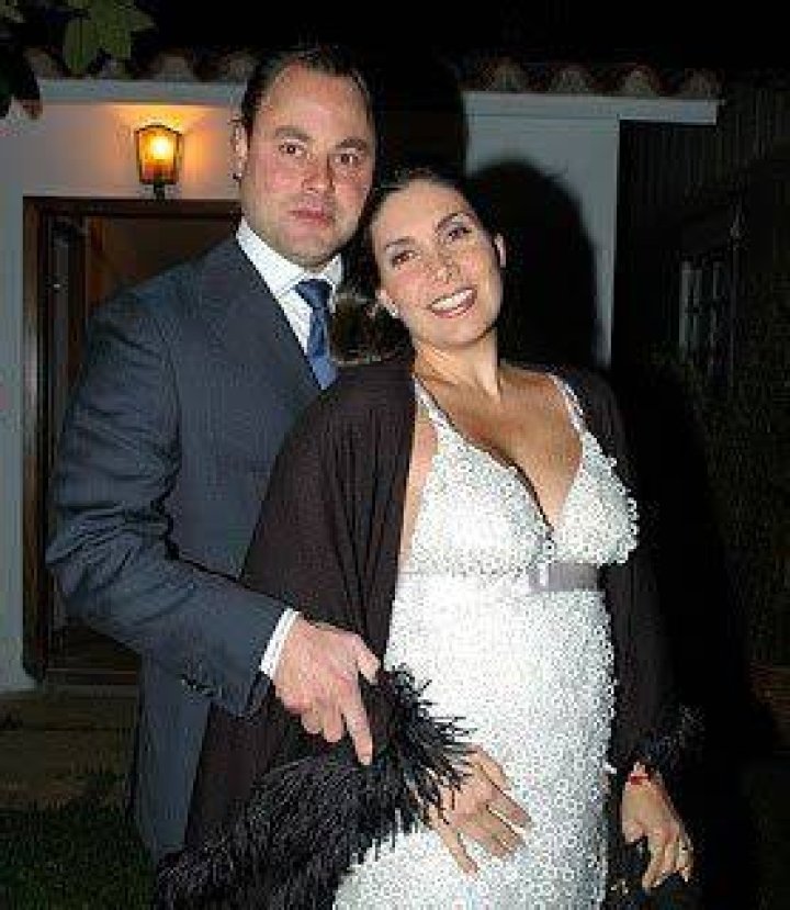 Vicente Perez Recao, Ana Karina Manco's Husband