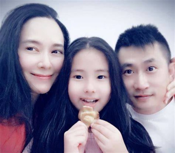 Zhu Shaojie, Sonija Kwok's Husband